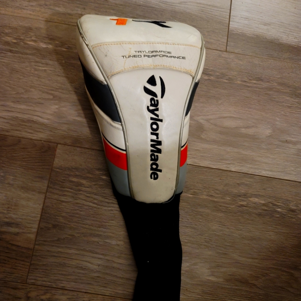 Taylormade R1 DRIVER HEADCOVER
